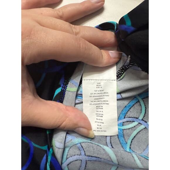 Y2K Halter Top Tankini Women's Size 18 Circle Pattern Princess Diaries Vacation - Picture 6 of 8